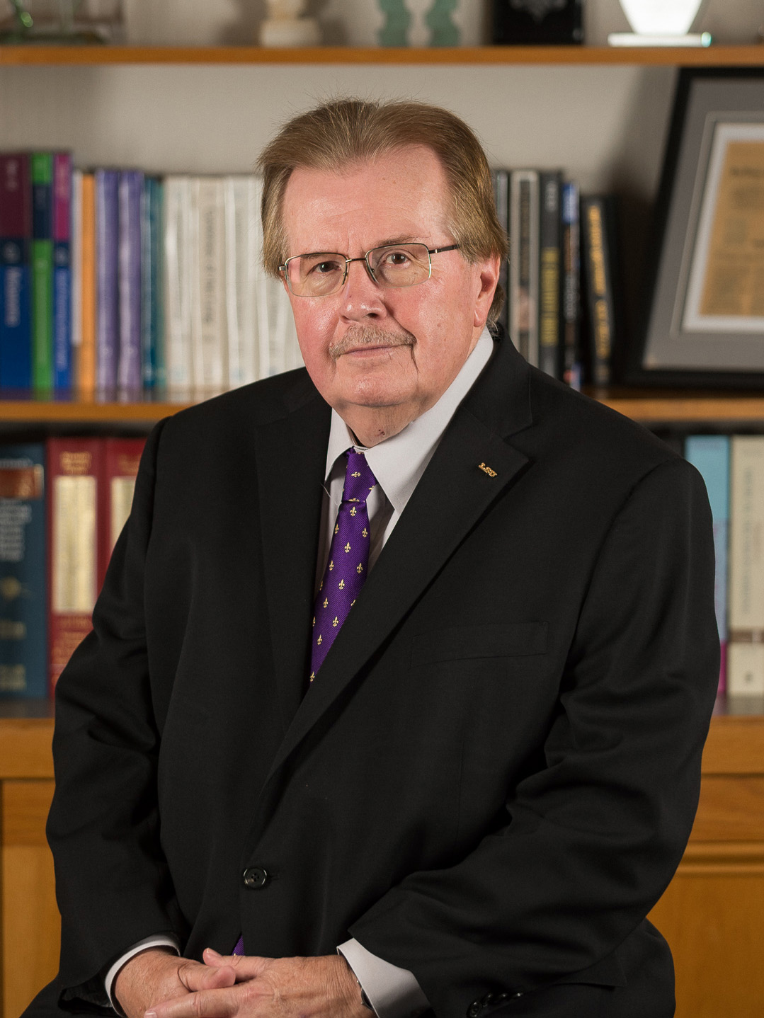 Photo of Dr. Steve Nelson